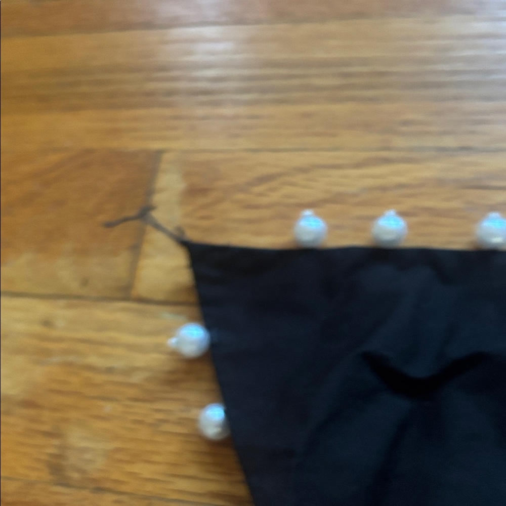 Hannah Lynn Pearl Button Down Top - Picture 7 of 9